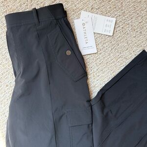 ATHLETA VIENNA CARGO PANT. SIZE 6. NWT